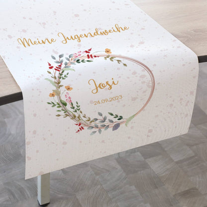 Personalisierte Tischdekoration mit Wildblumenmotiv im Watercolor-Stil mit Name und Datum