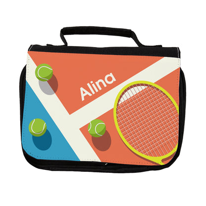 Schwarzer Kulturbeutel mit Tennis-Motiv, Tennisschläger, Tennisbällen und personalisiertem Namen Alina