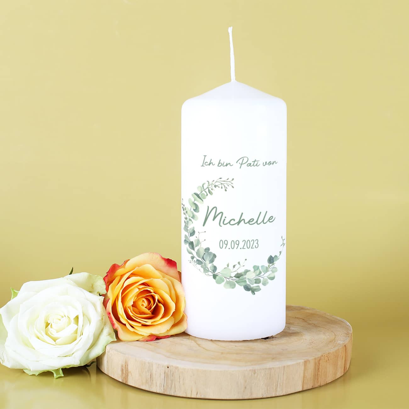 Wachskerze für die Pati mit Eukalyptus-Motiv und persönlichem Aufdruck