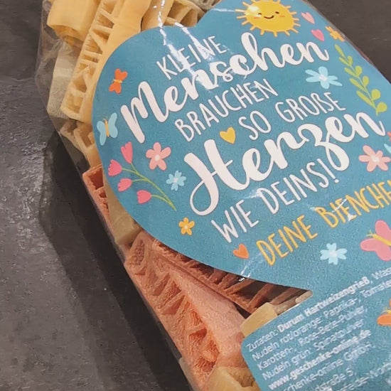 Danke-Nudeln für Erzieherinnen oder Lehrerinnen mit personalisiertem Etikett