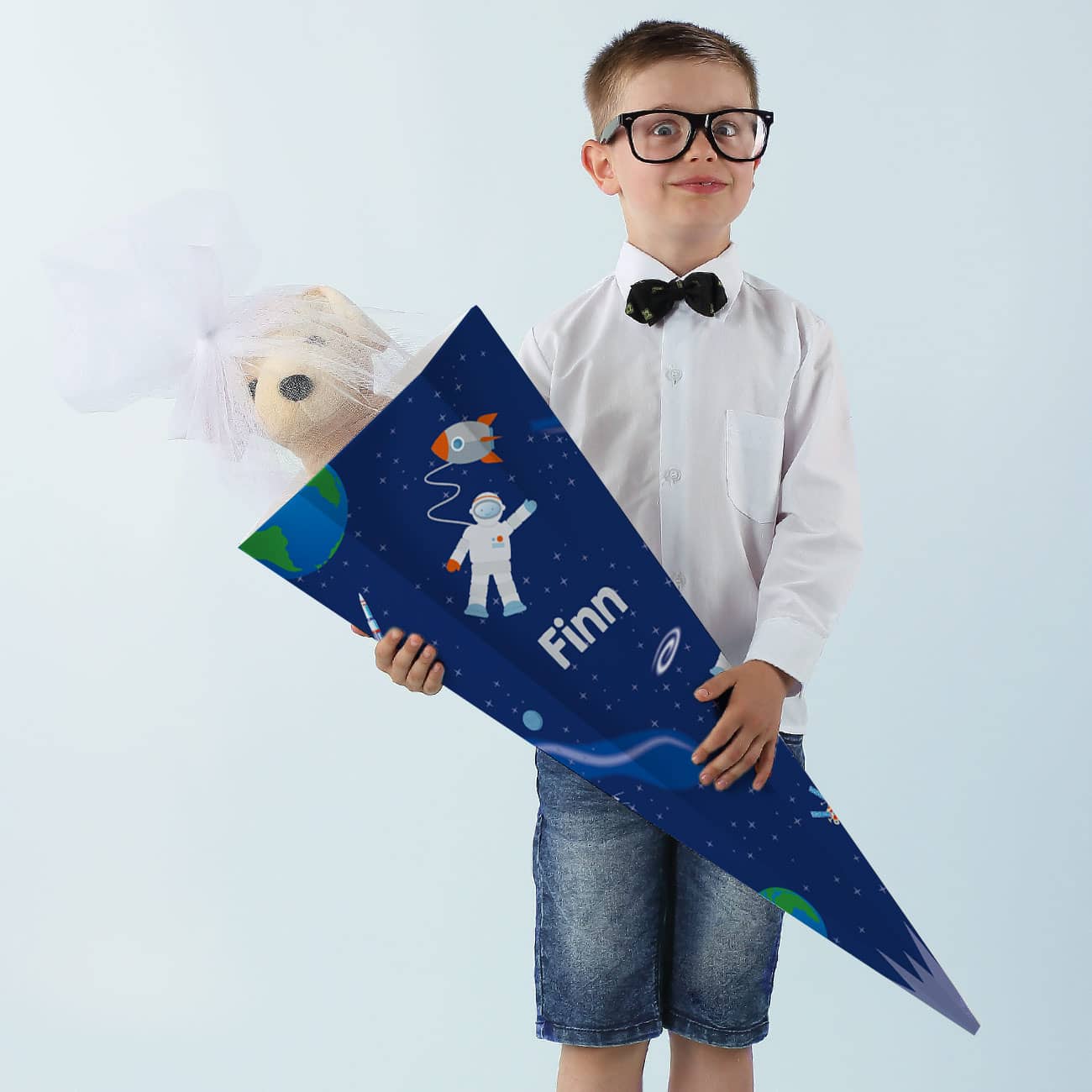 Schultüte in tollem Weltall Design mit Name